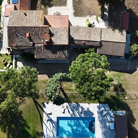 Farm stay Podere Scoldasu - Nettuno